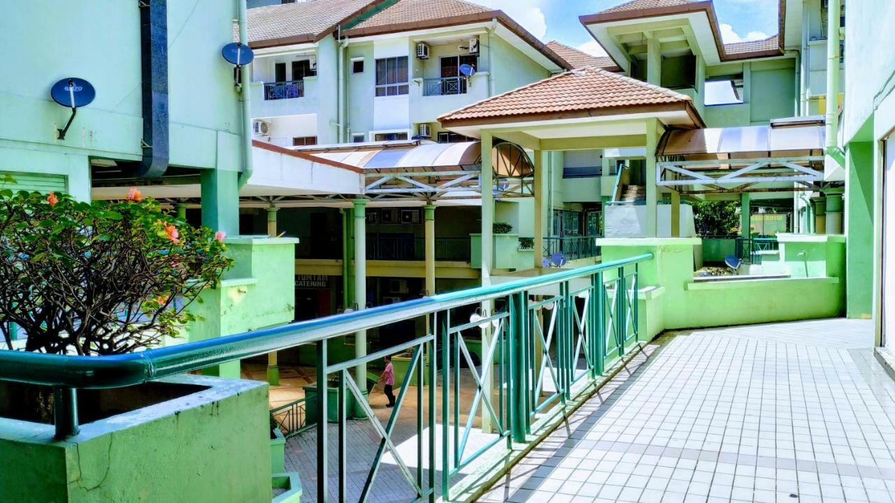 Get Inn Backpackers Kota Kinabalu Exterior foto